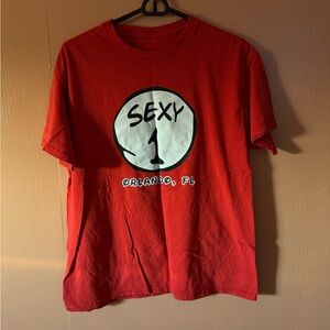 Sexy 1 & Sexy 2 Matching Red Orlando FL Graphic Tees Size Medium